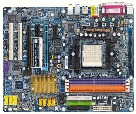 Voir CARTE MERE SOCKET 939 GIGABYTE GA-K8N PRO-SLI 