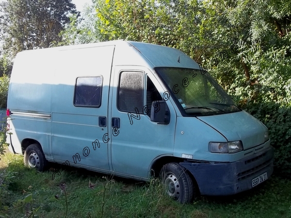 Peugeot Boxer Diesel 7 Places Rehaussé - A REVISER [Petites annonces outils outillage occasion Toulouse]