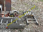 Monte matériaux lève charge et Tuiles Haemmerlin d’occasion [Petites annonces Negoce-Land.com]